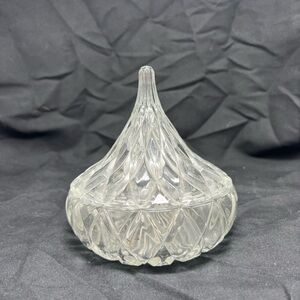Vintage Hershey's Chocolate Kiss Candy Dish Trinket Jewelry Box Lead Crystal